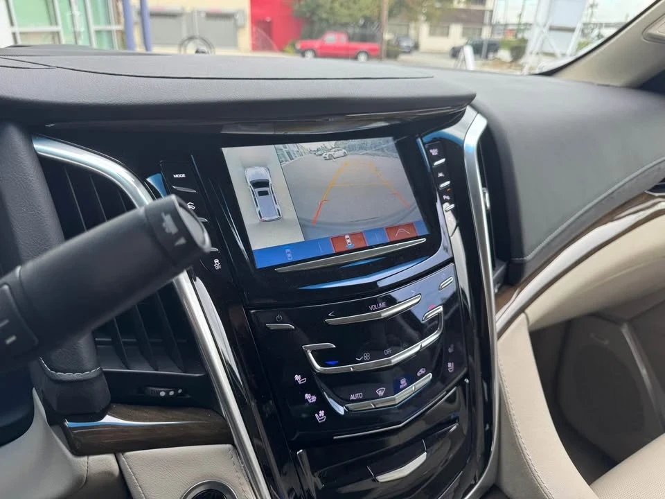 2018 Cadillac Escalade 4th Gen - Image 5 of 20