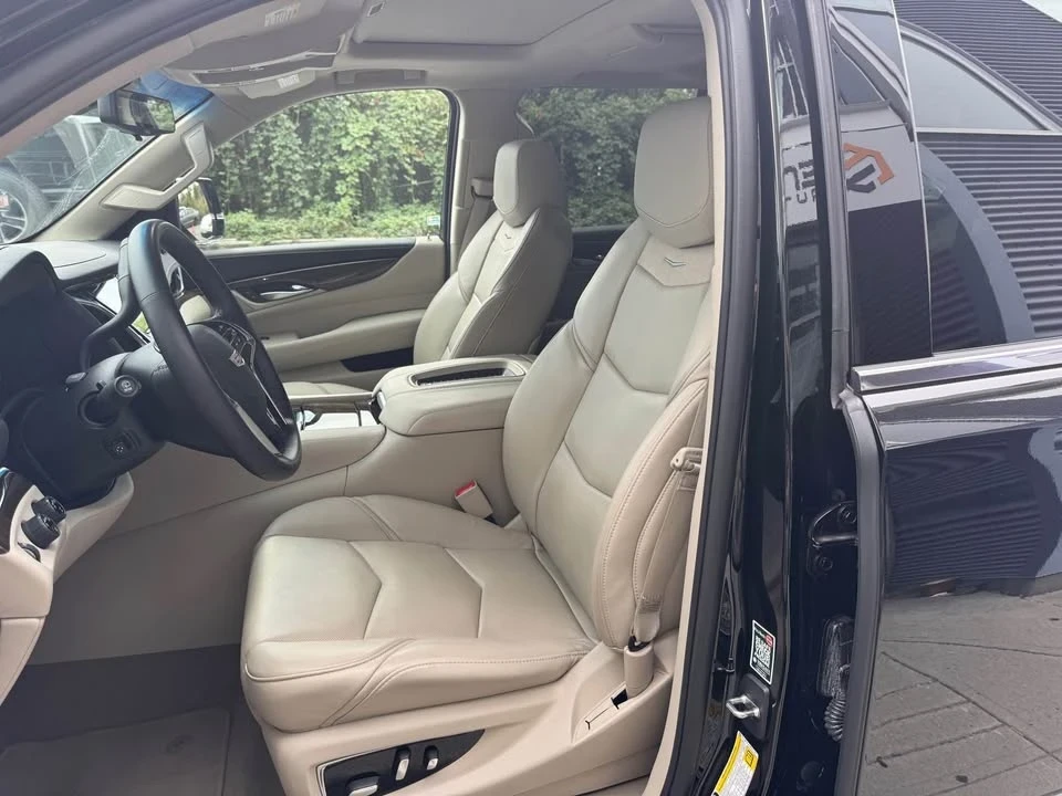 2018 Cadillac Escalade 4th Gen - Image 13 of 20