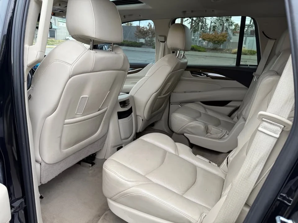 2018 Cadillac Escalade 4th Gen - Image 11 of 14
