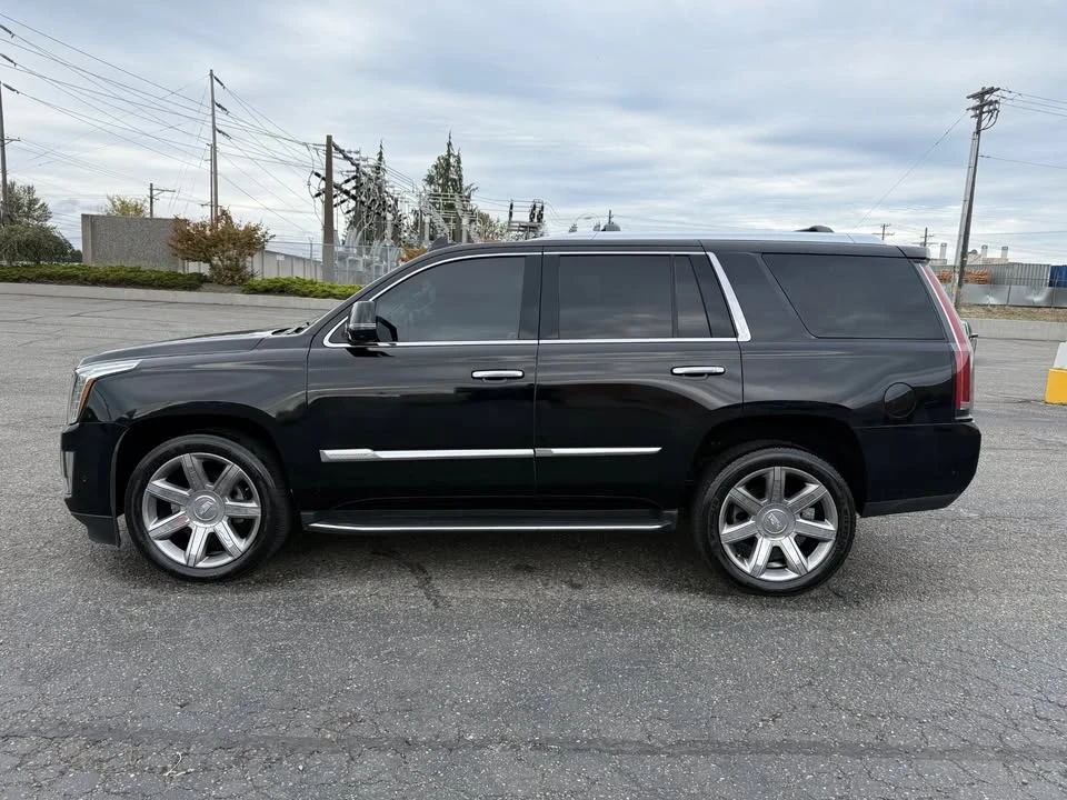 2018 Cadillac Escalade 4th Gen - Image 2 of 14