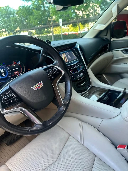 2018 Cadillac Escalade 4th Gen - Image 6 of 10