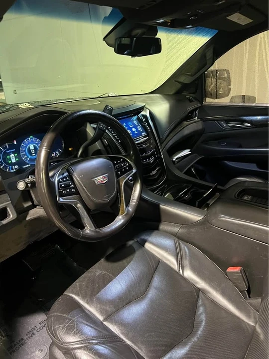 2018 Cadillac Escalade 4th Gen - Image 8 of 12