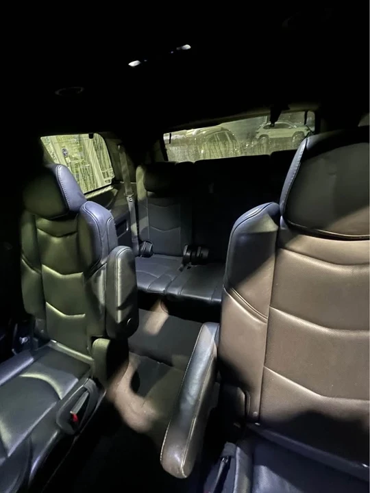 2018 Cadillac Escalade 4th Gen - Image 11 of 12