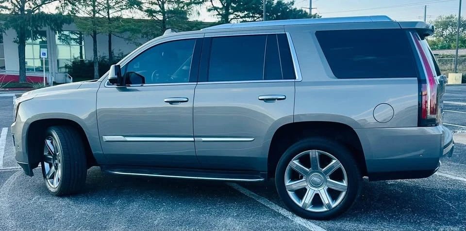 2018 Cadillac Escalade 4th Gen - Image 5 of 10