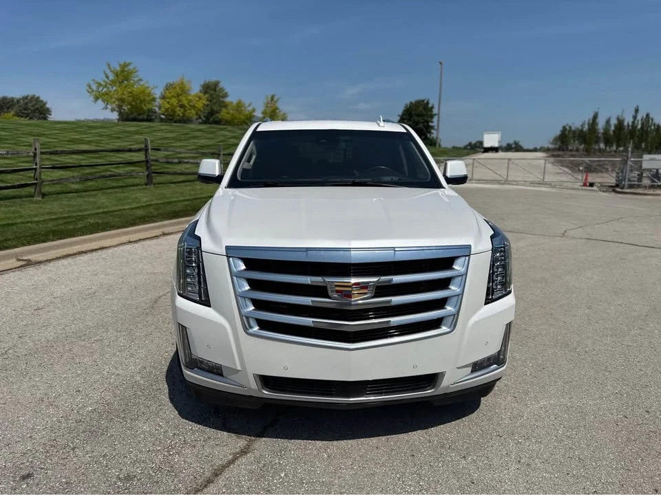 2018 Cadillac Escalade 4th Gen - Image 8 of 13