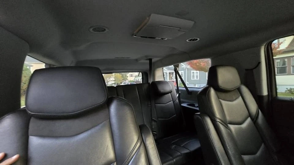 2018 Cadillac Escalade 4th Gen - Image 9 of 11