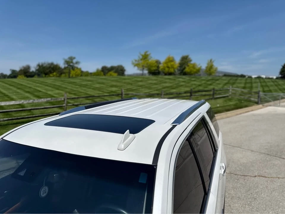 2018 Cadillac Escalade 4th Gen - Image 9 of 13