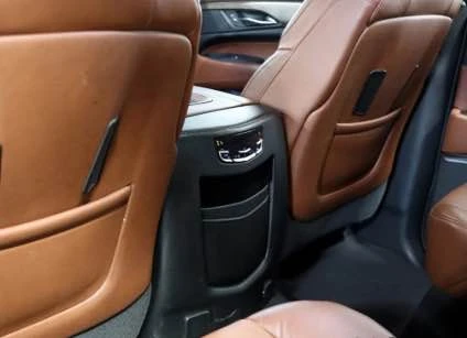 2018 Cadillac Escalade 4th Gen - Image 6 of 9