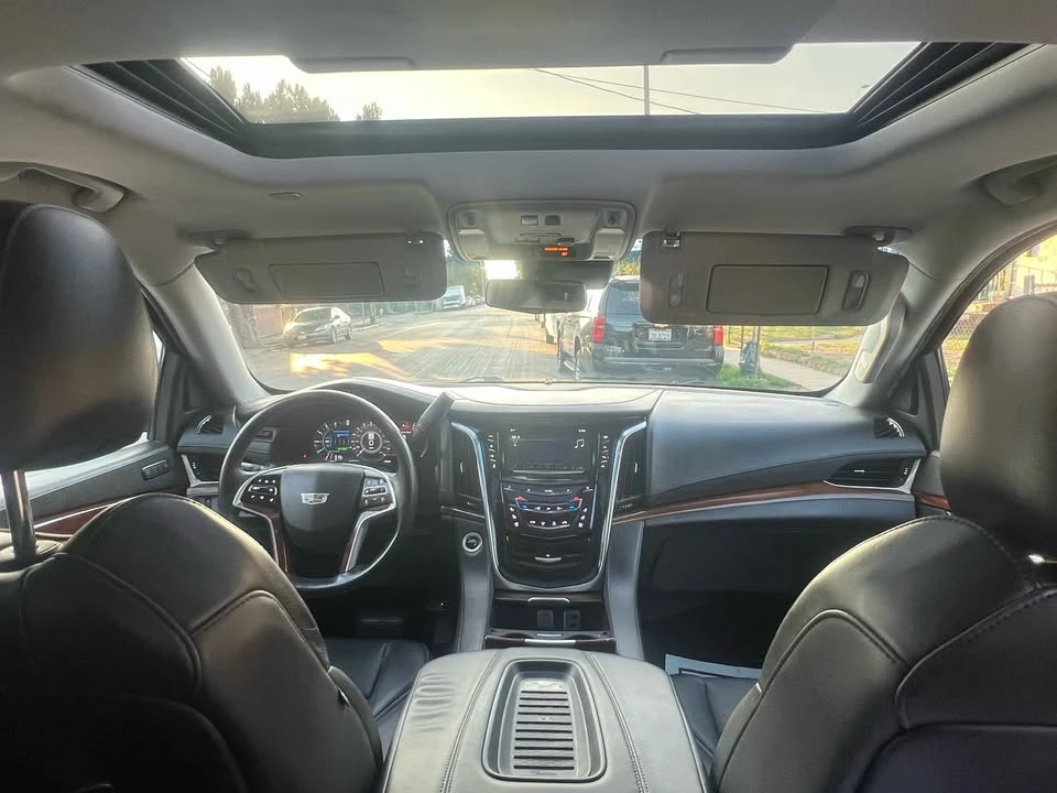 2018 Cadillac Escalade 4th Gen - Image 16 of 16