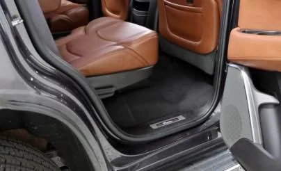 2018 Cadillac Escalade 4th Gen - Image 8 of 9