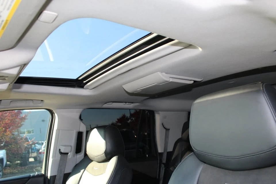 2018 Cadillac Escalade 4th Gen - Image 9 of 19