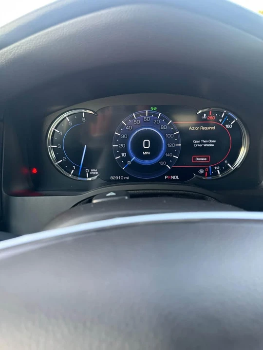 2018 Cadillac Escalade 4th Gen - Image 3 of 9