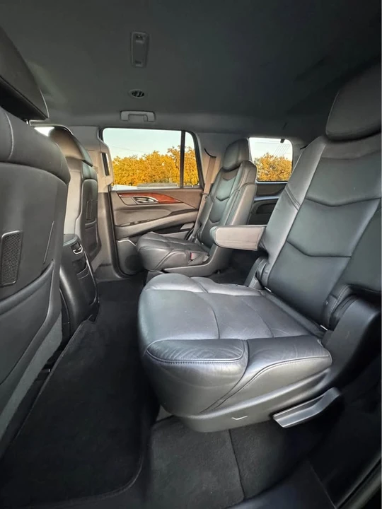 2018 Cadillac Escalade 4th Gen - Image 6 of 9