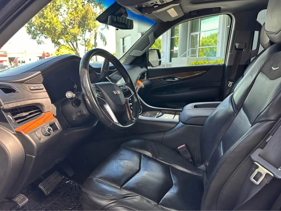 2018 Cadillac Escalade 4th Gen - Image 9 of 14