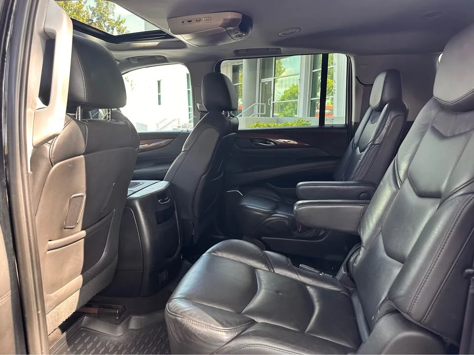 2018 Cadillac Escalade 4th Gen - Image 12 of 14