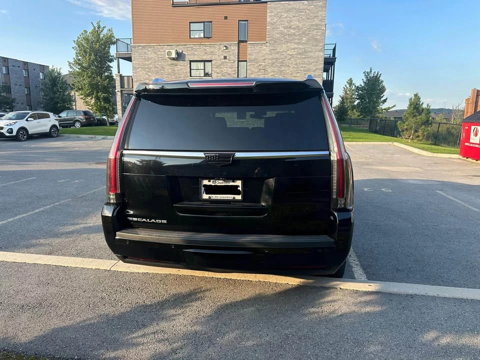 2018 Cadillac Escalade 4th Gen - Image 4 of 10