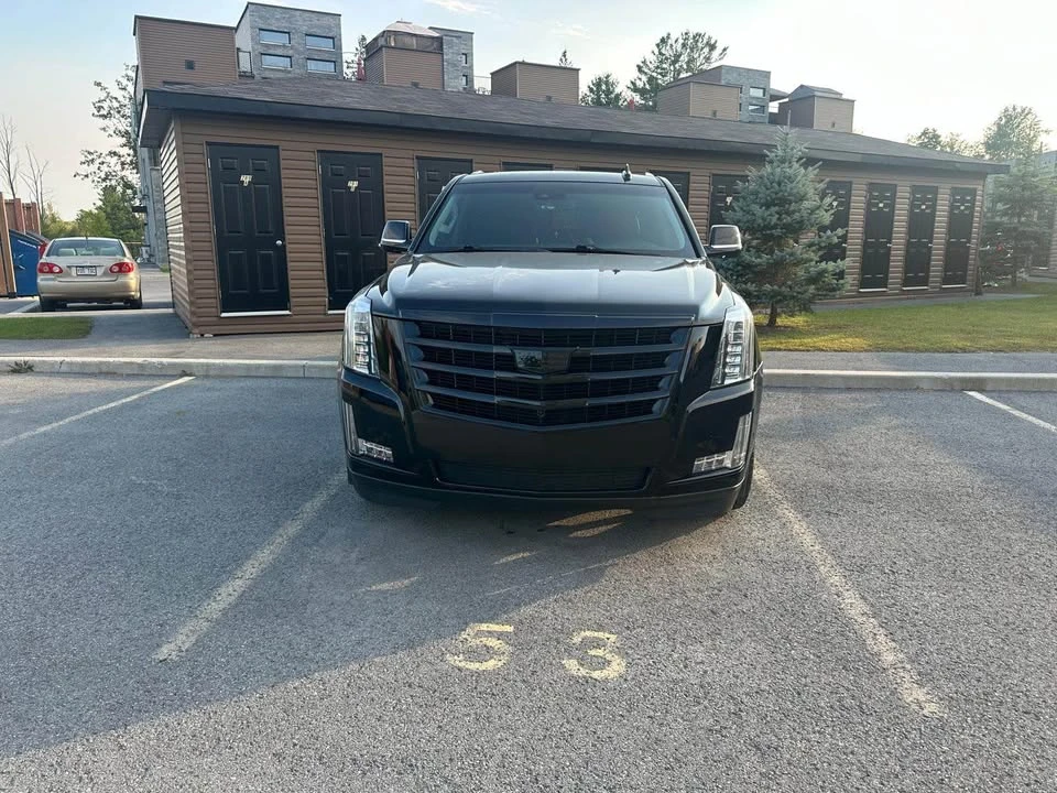 2018 Cadillac Escalade 4th Gen - Image 2 of 10
