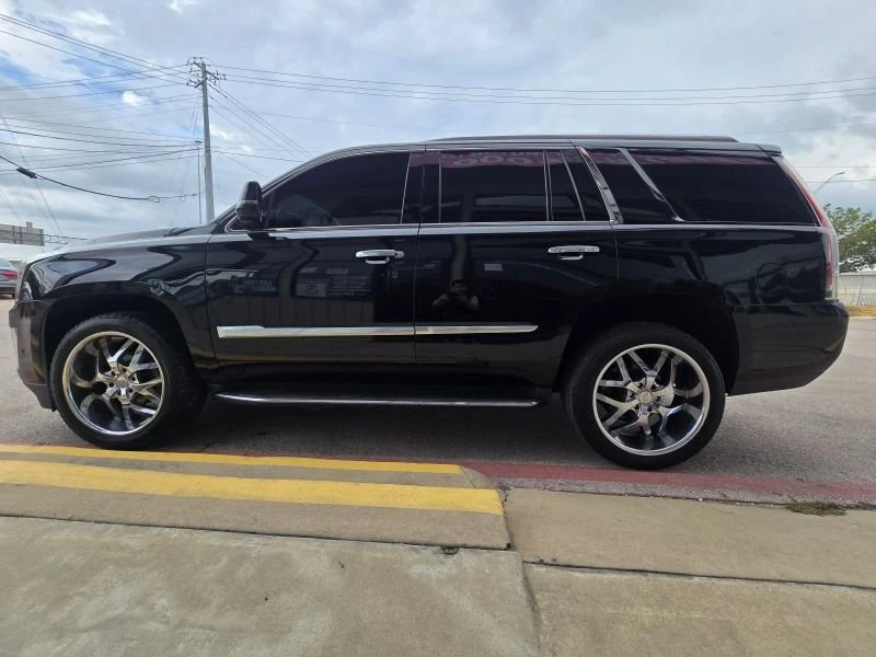 2018 Cadillac Escalade 4th Gen - Image 8 of 18