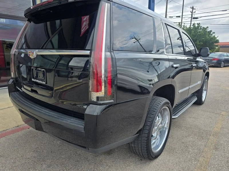 2018 Cadillac Escalade 4th Gen - Image 5 of 18