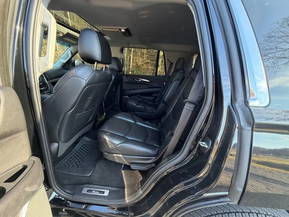 2018 Cadillac Escalade 4th Gen - Image 10 of 18