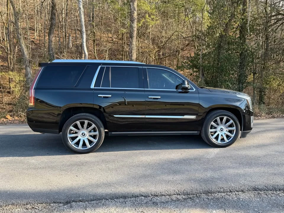 2018 Cadillac Escalade 4th Gen - Image 4 of 18