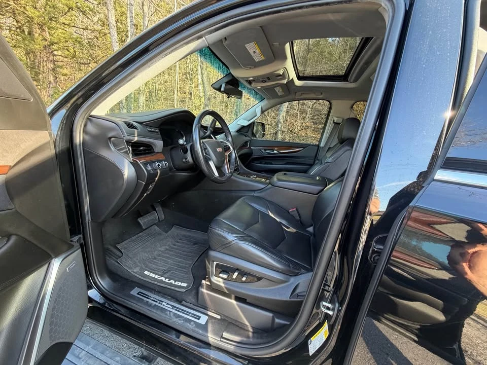 2018 Cadillac Escalade 4th Gen - Image 8 of 18