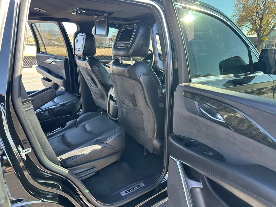 2018 Cadillac Escalade 4th Gen - Image 12 of 15