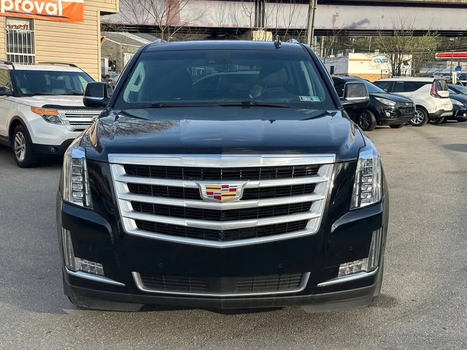 2018 Cadillac Escalade 4th Gen - Image 2 of 16