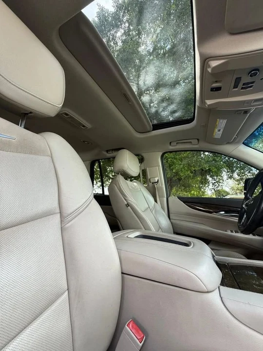 2018 Cadillac Escalade 4th Gen - Image 13 of 20