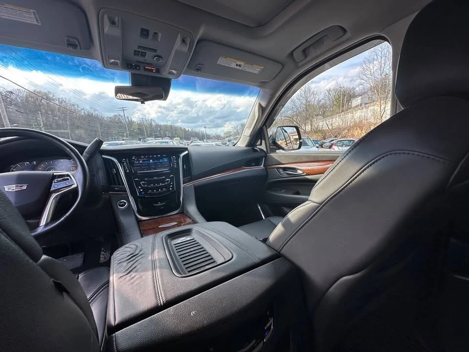 2018 Cadillac Escalade 4th Gen - Image 16 of 16