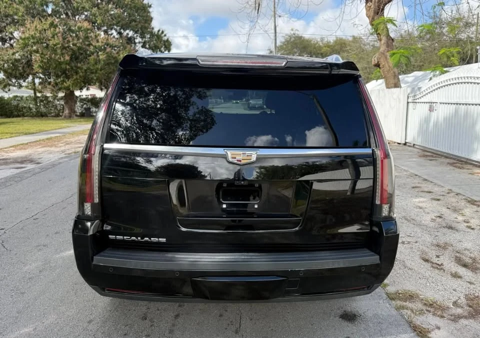 2018 Cadillac Escalade 4th Gen - Image 6 of 20