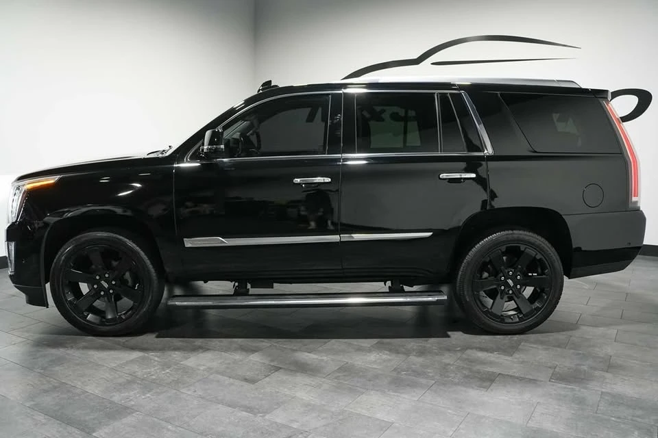 2018 Cadillac Escalade 4th Gen - Image 2 of 19