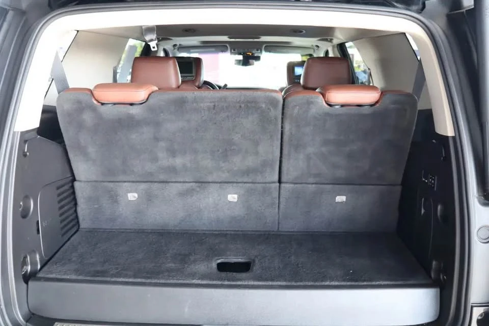2018 Cadillac Escalade 4th Gen - Image 18 of 19