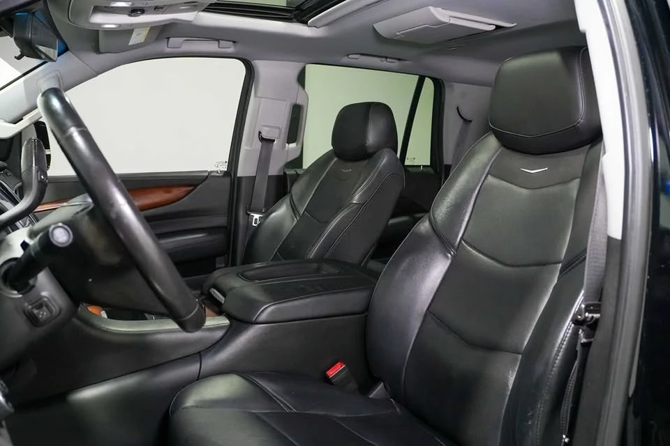 2018 Cadillac Escalade 4th Gen - Image 15 of 19