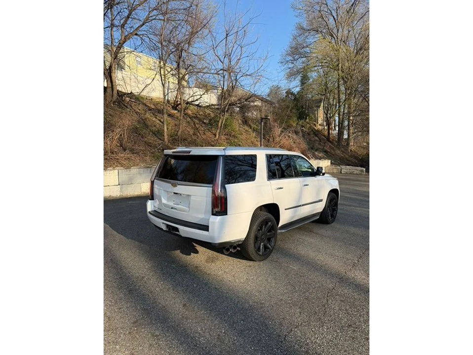 2018 Cadillac Escalade 4th Gen - Image 7 of 20