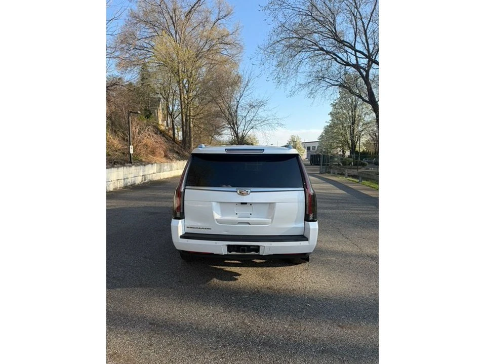 2018 Cadillac Escalade 4th Gen - Image 6 of 20