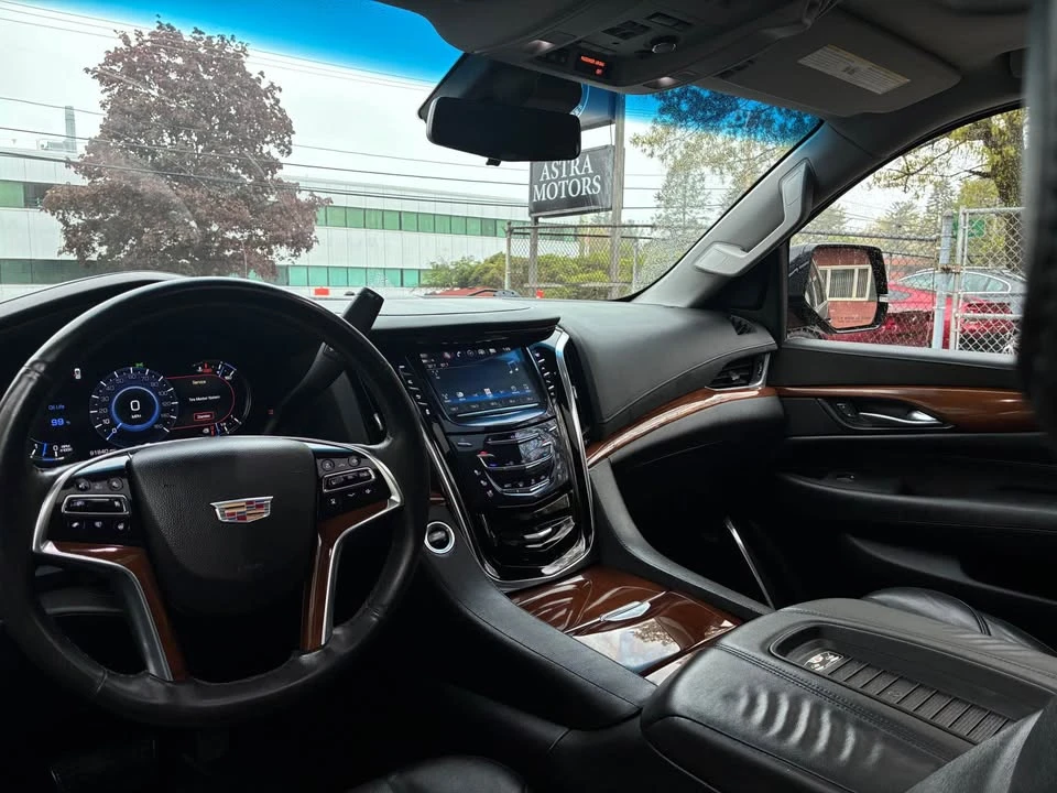 2018 Cadillac Escalade 4th Gen - Image 9 of 18