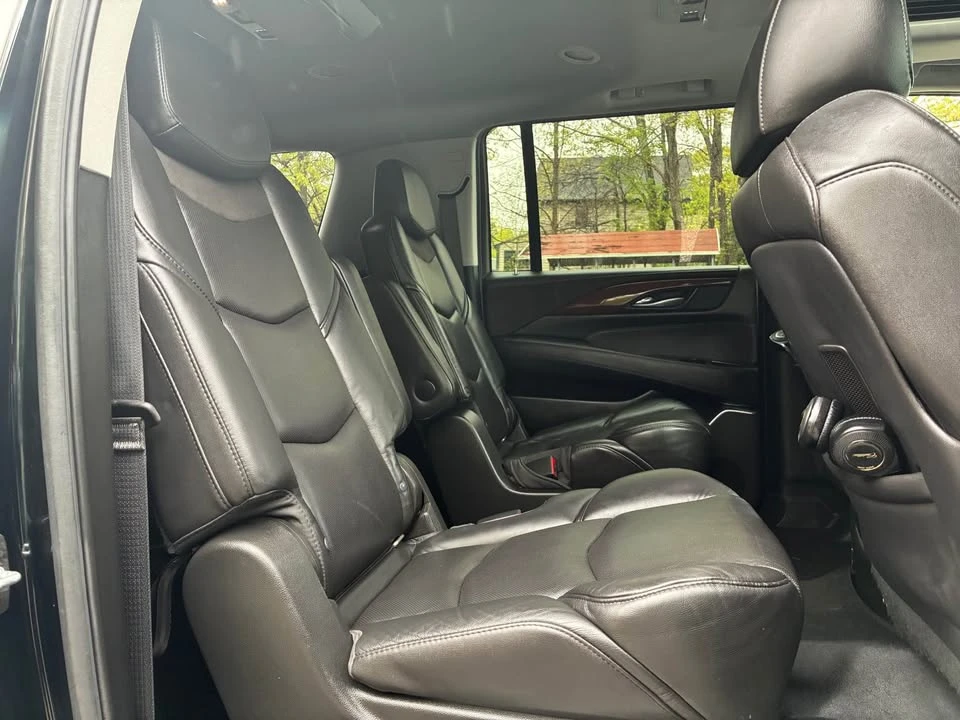 2018 Cadillac Escalade 4th Gen - Image 15 of 18