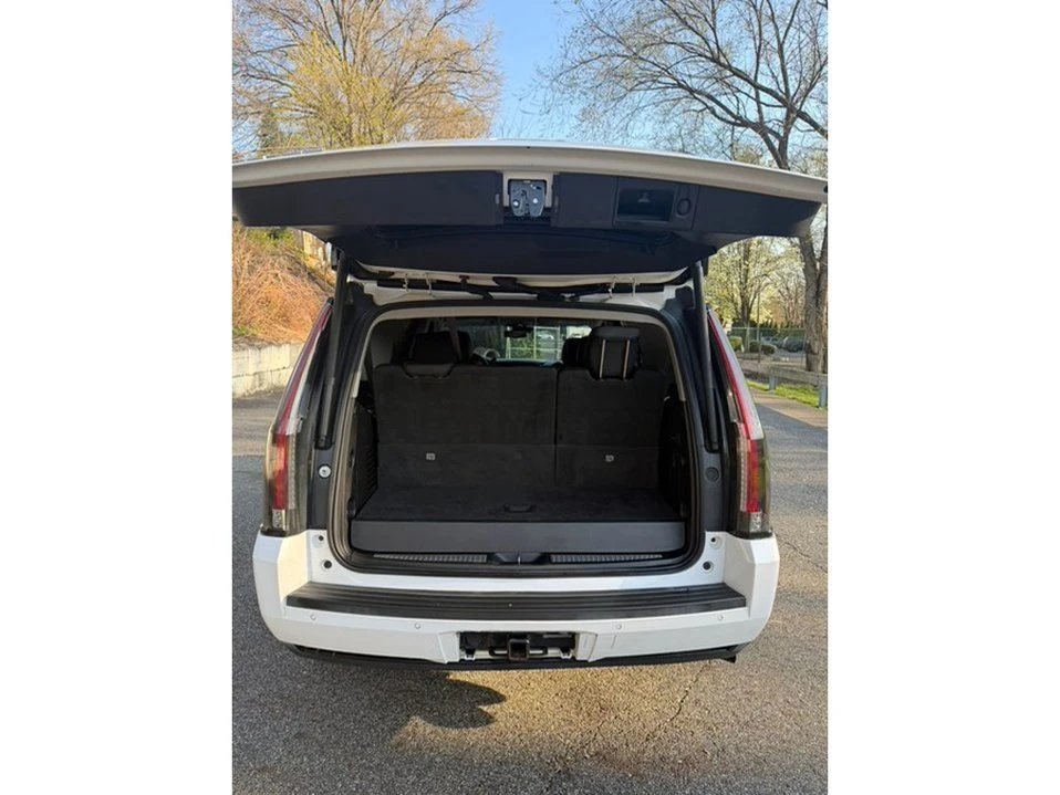 2018 Cadillac Escalade 4th Gen - Image 13 of 20