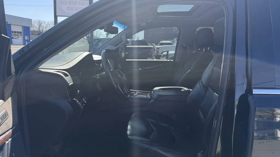 2018 Cadillac Escalade 4th Gen - Image 12 of 17