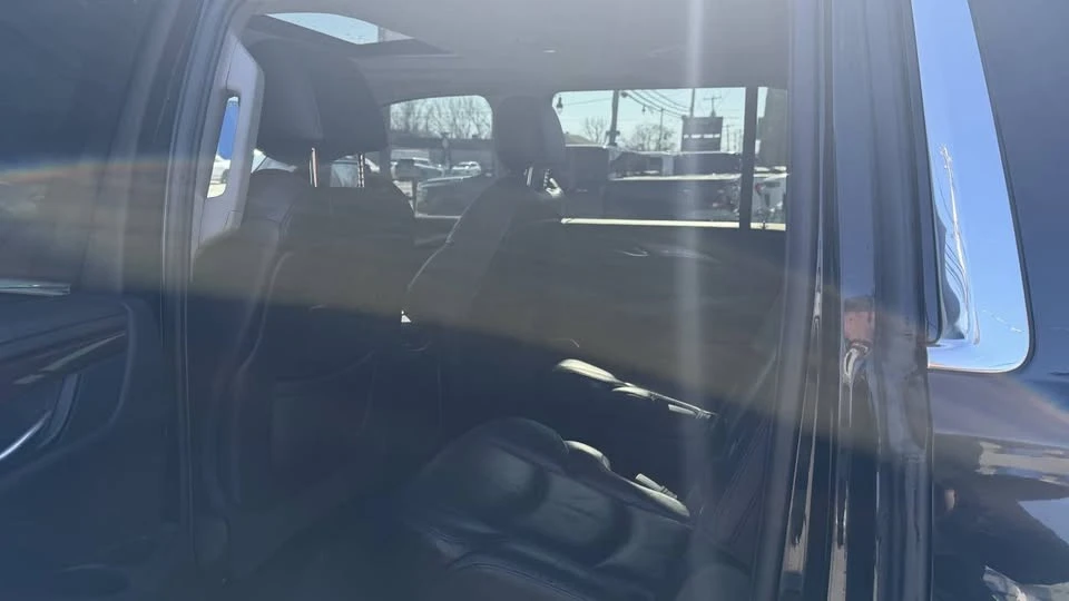 2018 Cadillac Escalade 4th Gen - Image 11 of 17
