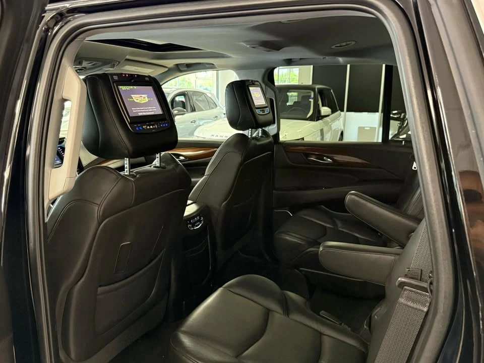 2018 Cadillac Escalade 4th Gen - Image 11 of 20