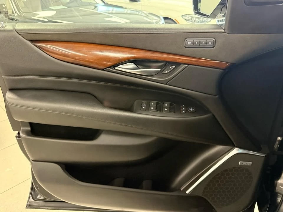 2018 Cadillac Escalade 4th Gen - Image 9 of 20