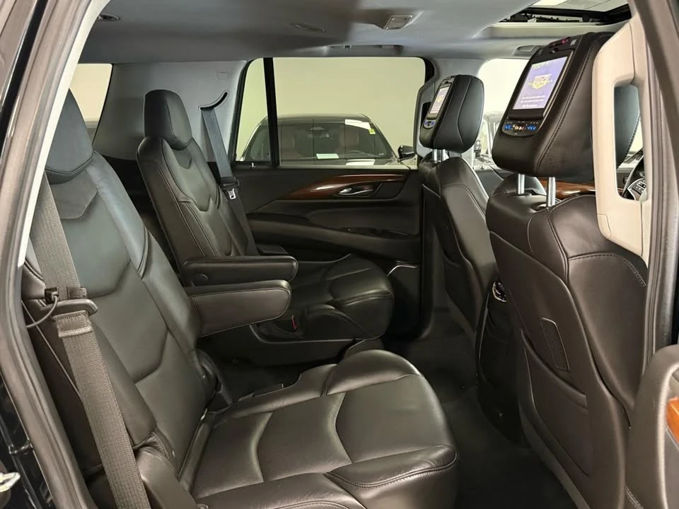 2018 Cadillac Escalade 4th Gen - Image 17 of 20