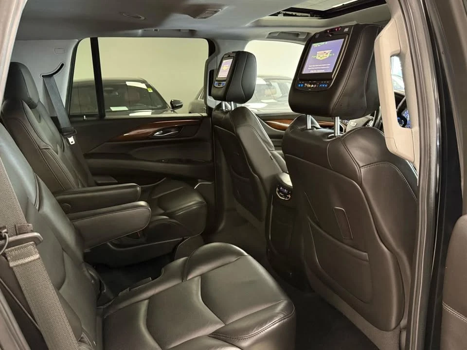 2018 Cadillac Escalade 4th Gen - Image 18 of 20
