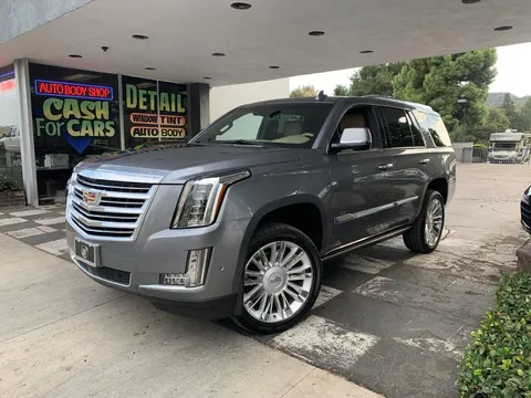 2018 Cadillac Escalade Platinum