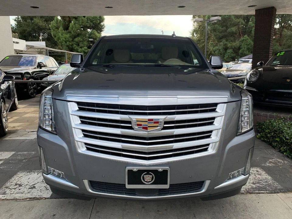 2018 Cadillac Escalade 4th Gen - Image 8 of 31