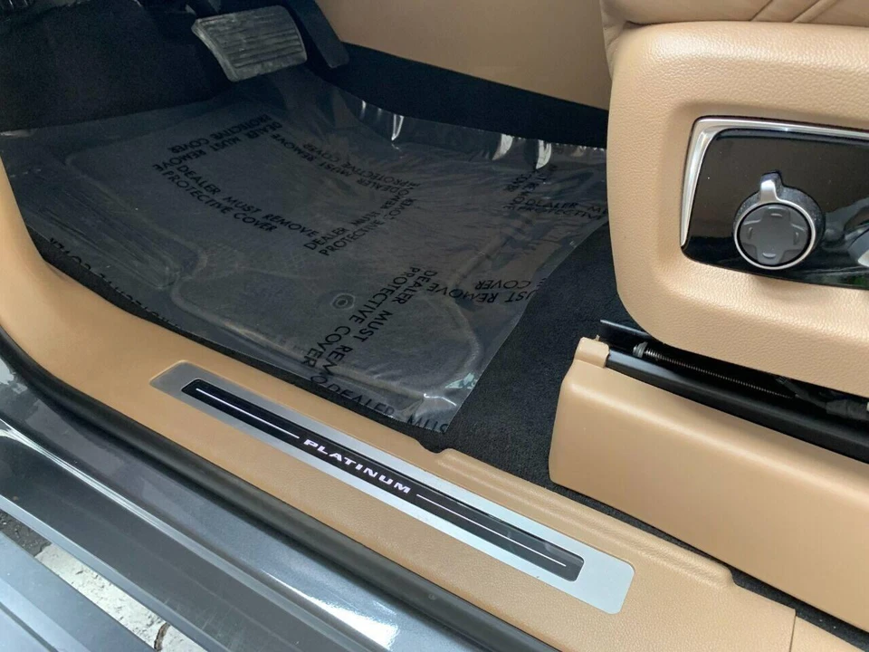 2018 Cadillac Escalade 4th Gen - Image 14 of 31