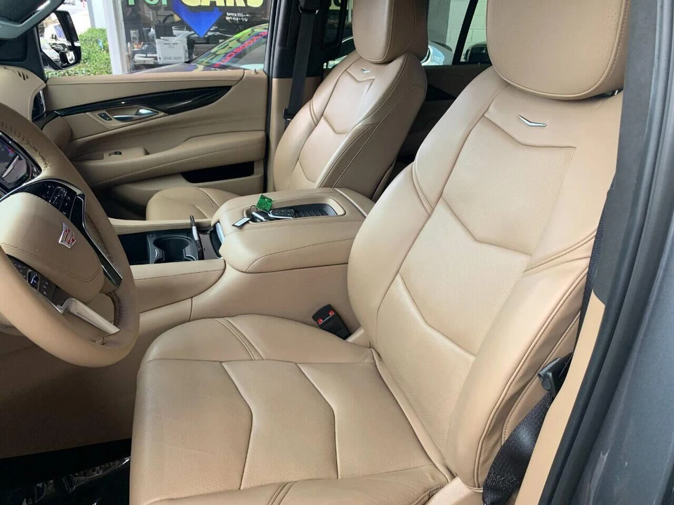 2018 Cadillac Escalade 4th Gen - Image 21 of 31