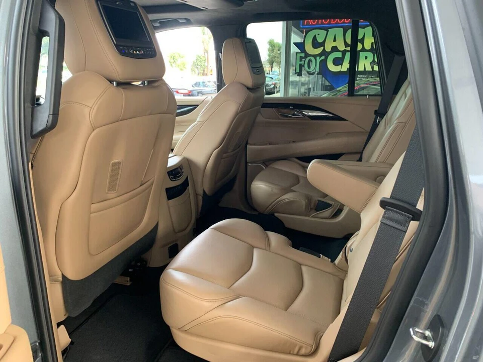 2018 Cadillac Escalade 4th Gen - Image 23 of 31